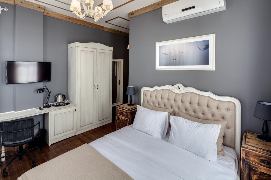 Loka Suites Istanbul Room photo